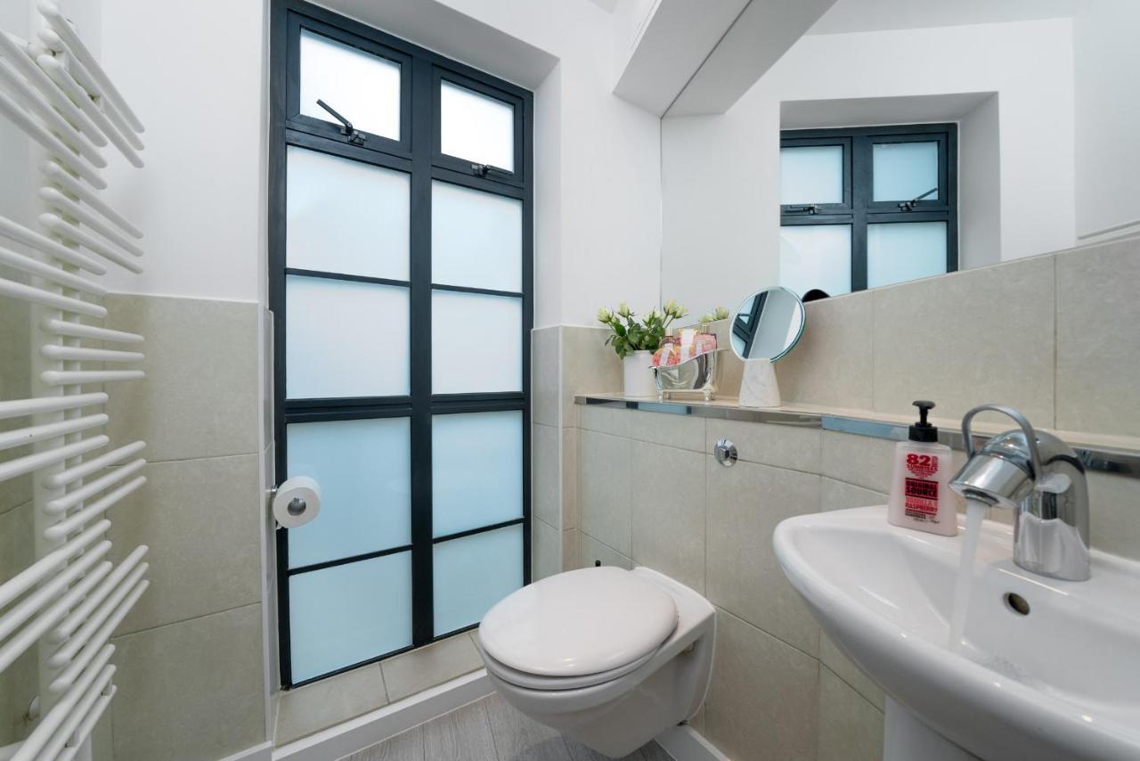 Huge & Central 3 Bedr, 4 Beds, 2,5 Bath Covent Gdn 伦敦 外观 照片